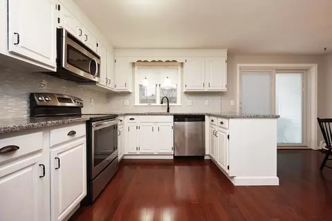 17 Eagan Pl #17, Peabody, MA 01960