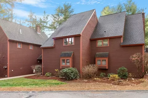 7 Woodridge Ln #7, Westford, MA 01886