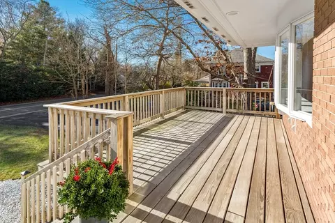320 County Rd, Bourne, MA 02532 photo 4