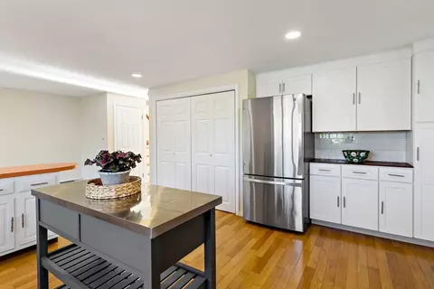 320 County Rd, Bourne, MA 02532 photo 15