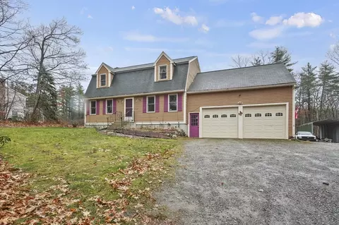 367 Arbor St, Lunenburg, MA 01462