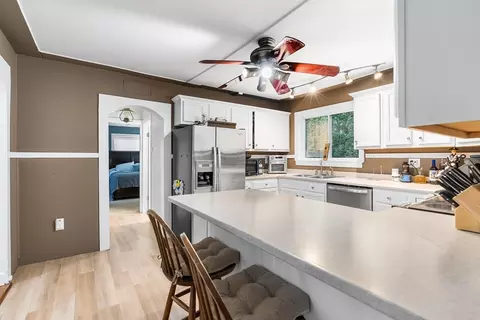 9 Walter St, Worcester, MA 01609 photo 7
