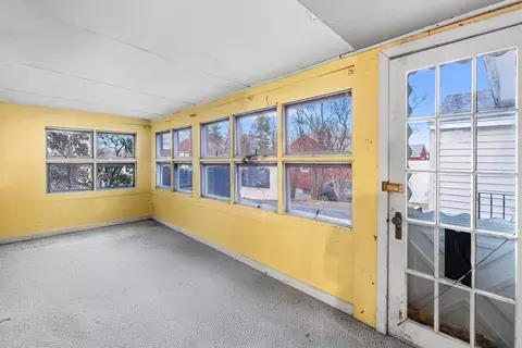 9 Walter St, Worcester, MA 01609 photo 12