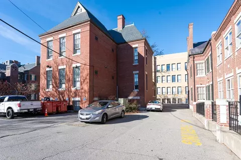 37 Kirk St, Lowell, MA 01852 photo 34