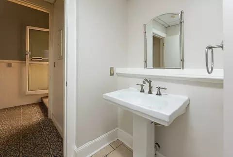 37 Kirk St, Lowell, MA 01852 photo 23