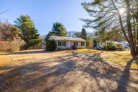 Exterior - 359 Bemis Rd, Warren, MA 01083 photo 2 of 7
