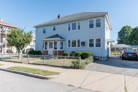 84 Hawthorn St, Newton, MA 02458
