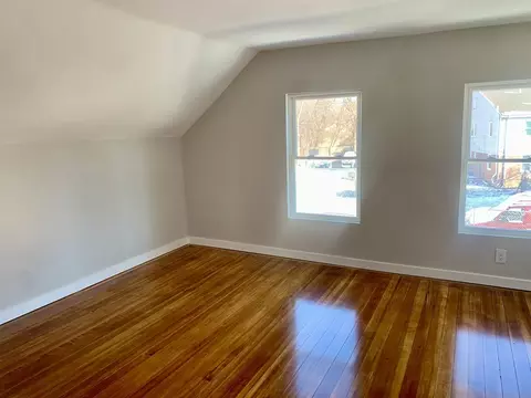 81 James St, Springfield, MA 01105 photo 19