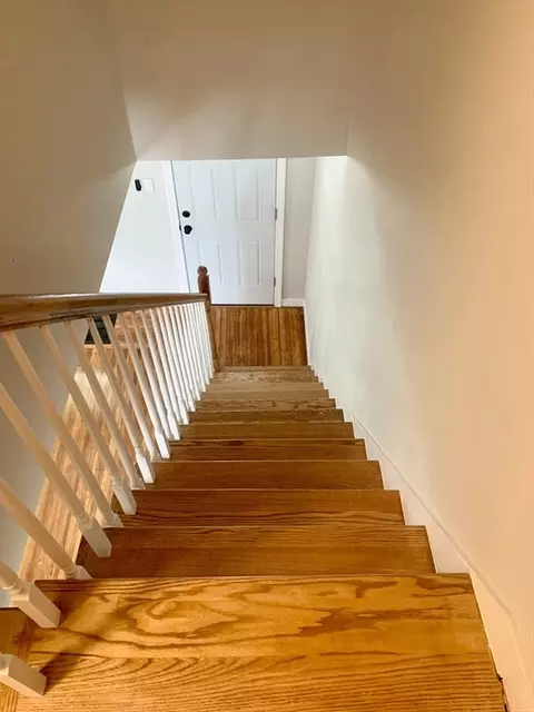 81 James St, Springfield, MA 01105 photo 25