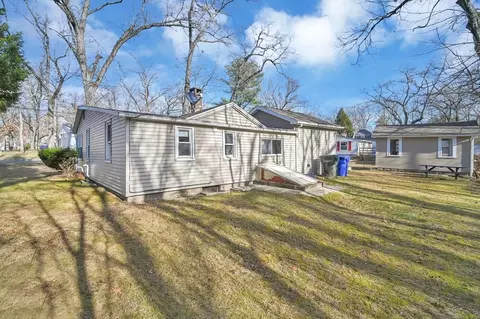 69 Bassing St, Springfield, MA 01108 photo 9