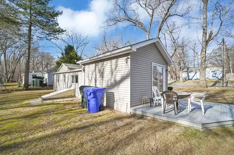 69 Bassing St, Springfield, MA 01108 photo 7