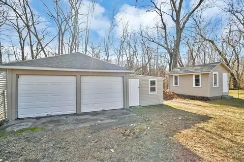 69 Bassing St, Springfield, MA 01108 photo 12