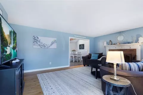 29 Peacock Dr, Barnstable, MA 02601 photo 4