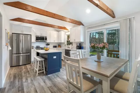 29 Peacock Dr, Barnstable, MA 02601 photo 8