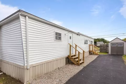 2 Sam St, Acushnet, MA 02743 photo 9