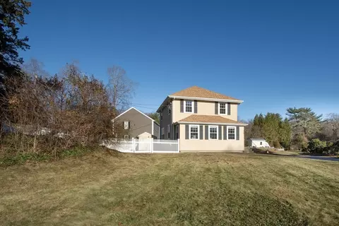 348 N Main St, Cohasset, MA 02025