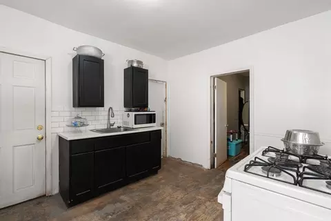 62-64 Catharine St, Springfield, MA 01109 photo 17