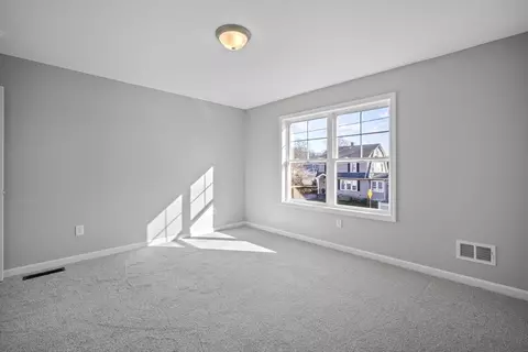 4 Wilber, Springfield, MA 01104 photo 26