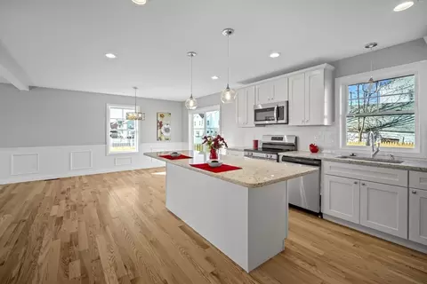 4 Wilber, Springfield, MA 01104 photo 12