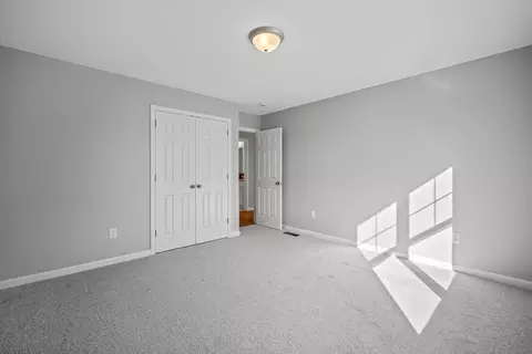 4 Wilber, Springfield, MA 01104 photo 27