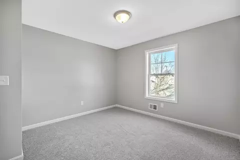 4 Wilber, Springfield, MA 01104 photo 25