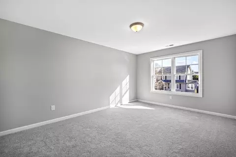 4 Wilber, Springfield, MA 01104 photo 22