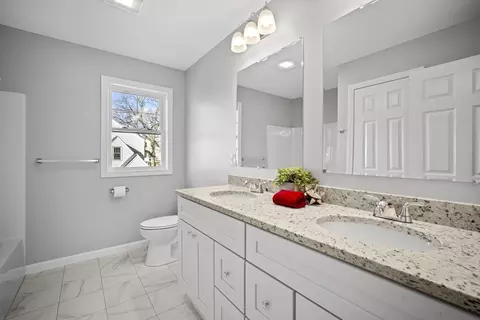 4 Wilber, Springfield, MA 01104 photo 20