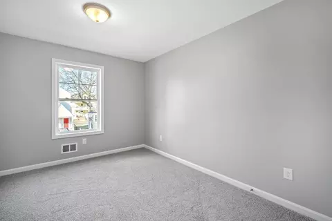 4 Wilber, Springfield, MA 01104 photo 19