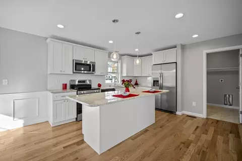 4 Wilber, Springfield, MA 01104 photo 10