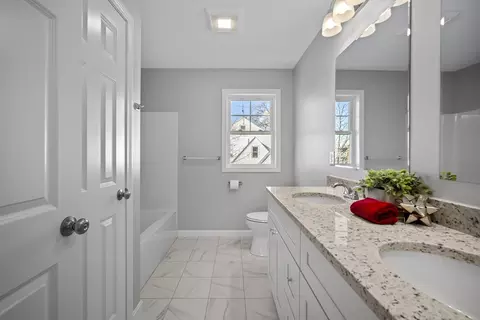 4 Wilber, Springfield, MA 01104 photo 21