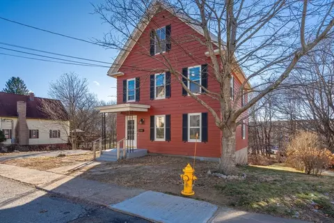 Exterior - 89 Maple St, Gardner, MA 01440 photo 2 of 3