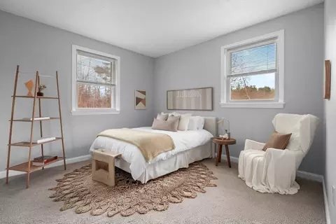 Bedroom - 89 Maple St, Gardner, MA 01440 photo 1 of 8