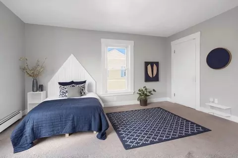 Bedroom - 89 Maple St, Gardner, MA 01440 photo 7 of 8
