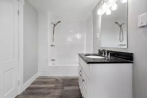 Bath - 89 Maple St, Gardner, MA 01440 photo 1 of 4