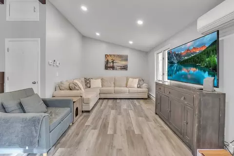 503 Hilltop Rd, Lancaster, MA 01523 photo 18