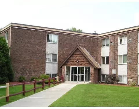 7 Weld St #2, Framingham, MA 01702