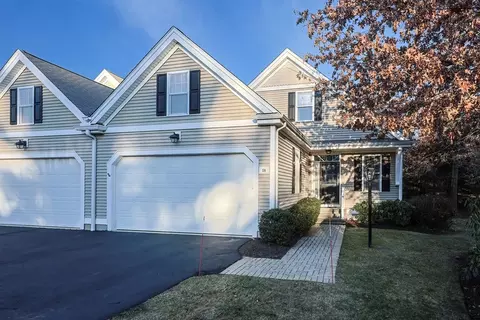 58 Balancing Rock Dr #58, Holliston, MA 01746