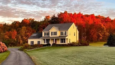 19 Mulpus Rd, Shirley, MA 01464