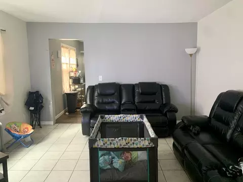 124-126 Johnson St, Springfield, MA 01108 photo 6
