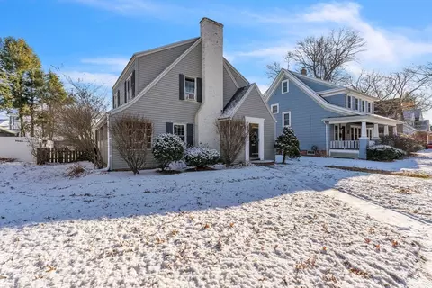Exterior - 47 Eckington St, Springfield, MA 01108 photo 2 of 8