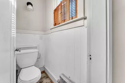 Bath - 47 Eckington St, Springfield, MA 01108 photo 2 of 2
