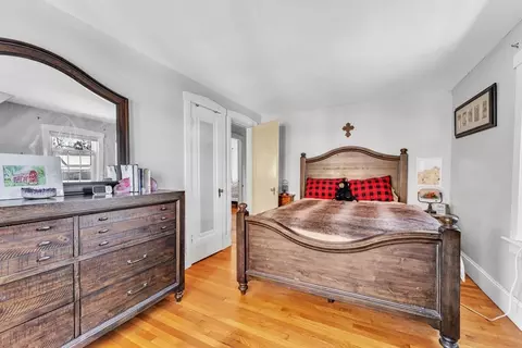 Bedroom - 47 Eckington St, Springfield, MA 01108 photo 2 of 8