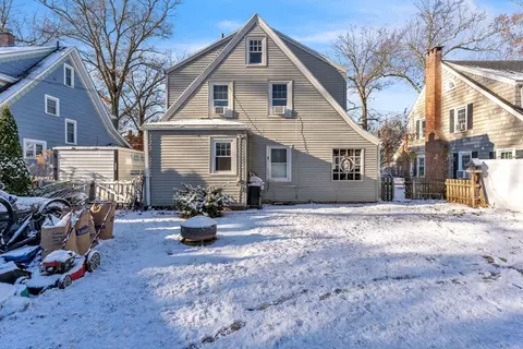 Exterior - 47 Eckington St, Springfield, MA 01108 photo 7 of 8