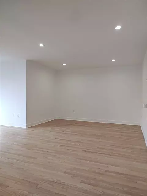 38 Carter St #302, Everett, MA 02149 photo 4