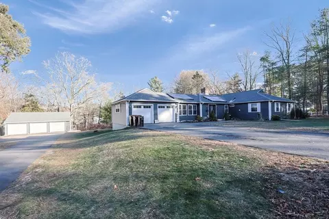 462 Rockland St, Brockton, MA 02301
