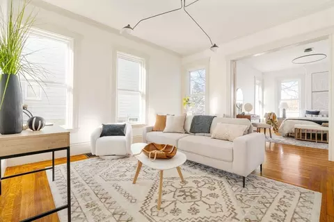 121 Cross St #2, Malden, MA 02148