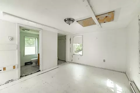 95 Baskin Dr, Chicopee, MA 01020 photo 31