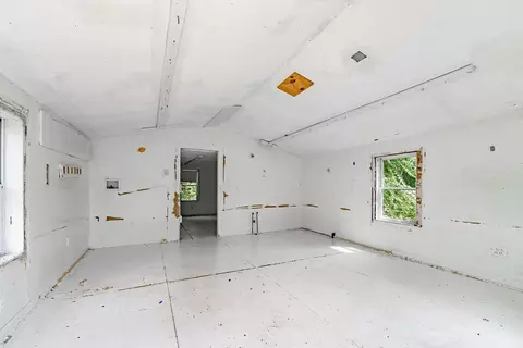 95 Baskin Dr, Chicopee, MA 01020 photo 33
