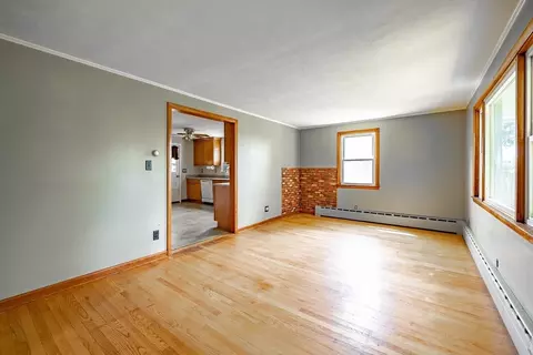 95 Baskin Dr, Chicopee, MA 01020 photo 22