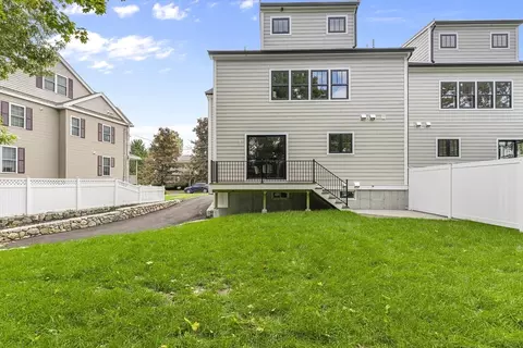 Exterior - 12 Guild Rd #12, Needham, MA 02494 photo 3 of 4